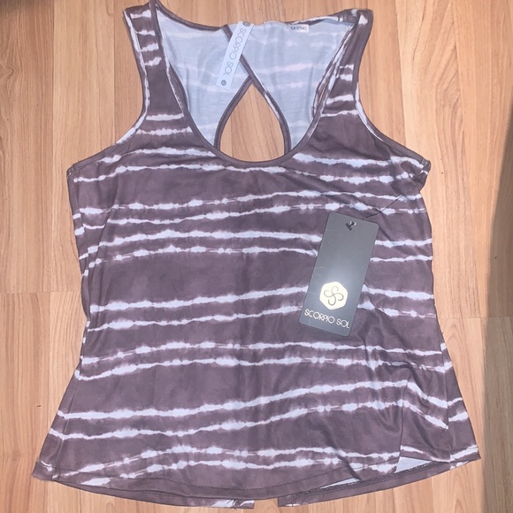 Bundle of 2 sports tanks size XS - Picture 2 of 6